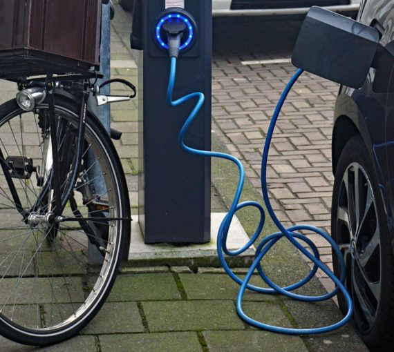 Electric vehicle charging station and bicycle