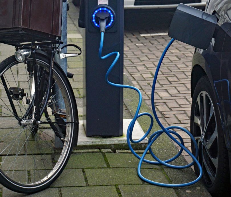 electric-vehicle-charging-bicycle-2 Electric vehicle charging station and bicycle