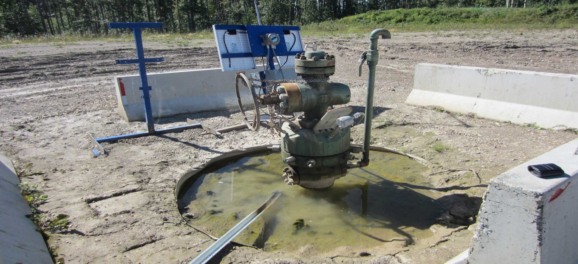 A suspended oil well