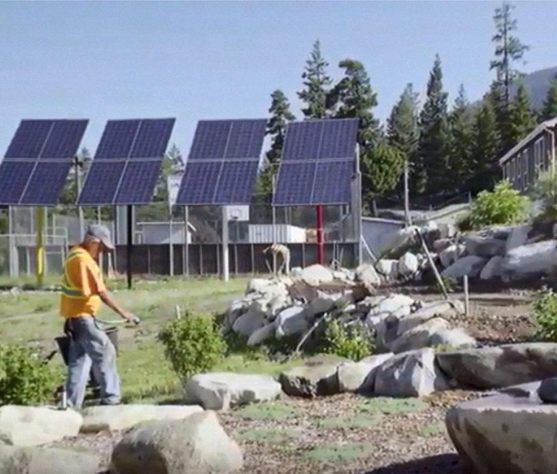 kanaka-bar-bc-solar-power Solar panels in Kanaka Bar, B.C.