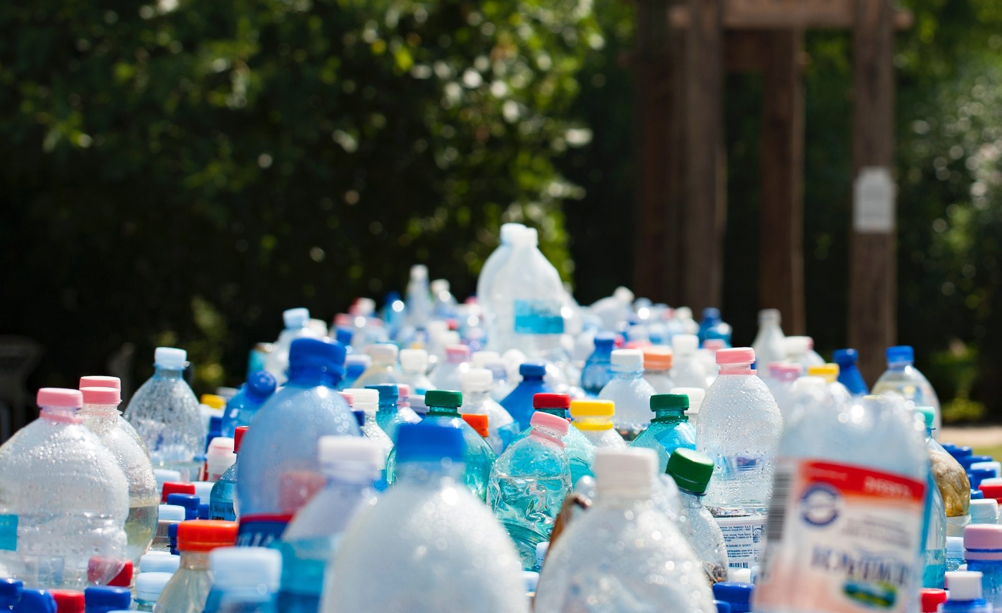 Canada's plastics ban should include beverage containers