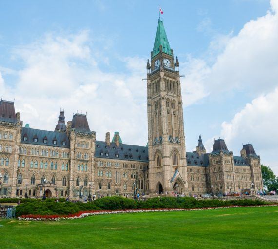 Canadian Parliament building during the daytime