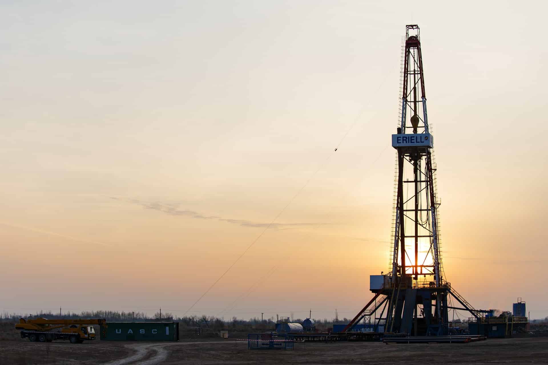 oil rig during sunrise