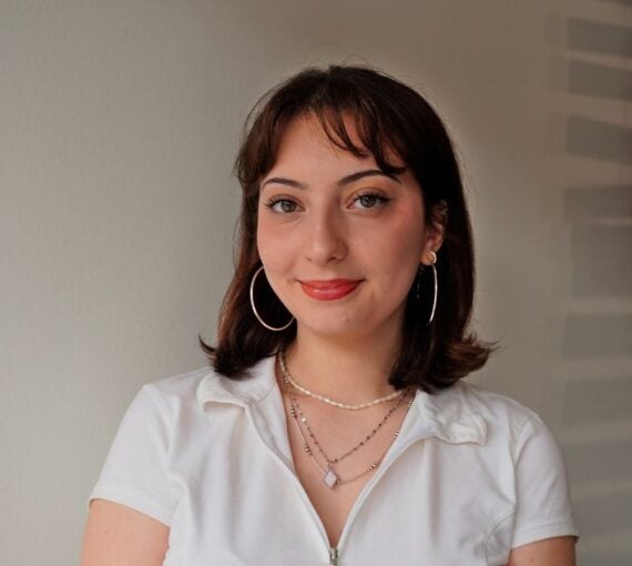 Maya Jiyâmeyihtam Brousseau headshot